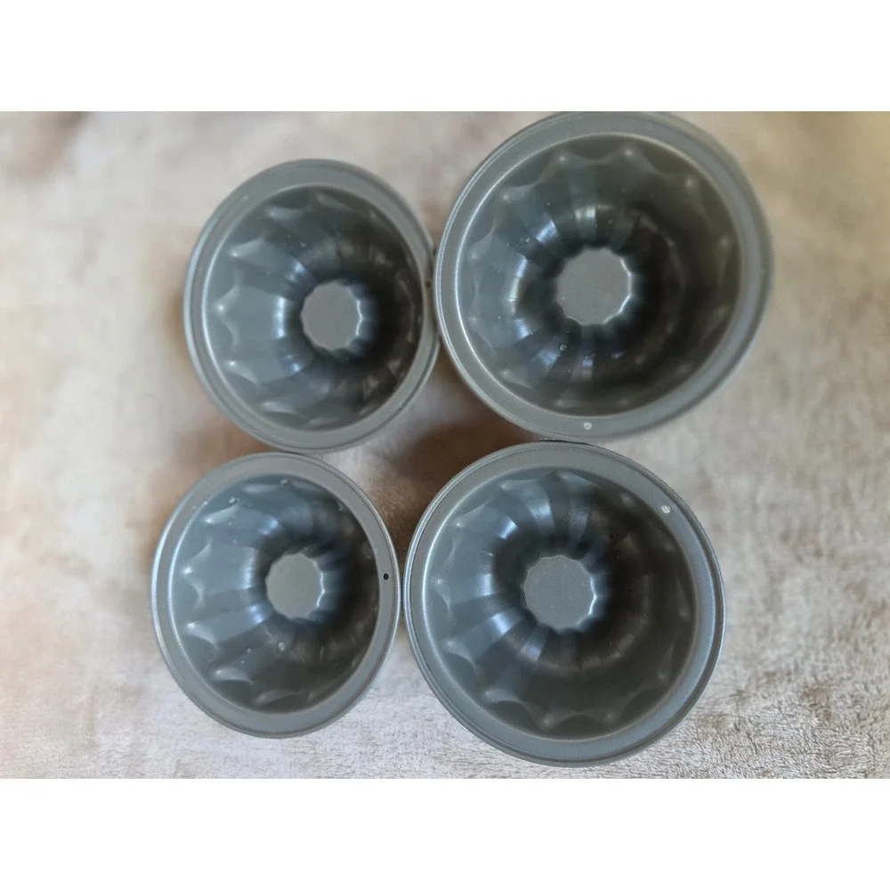 Set of 4 Mini Fluted Cake Pans Non-Stick Individual Bundt Baking Molds 4.5in